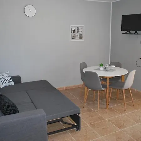 And By The Sea - 24083 Kaprije