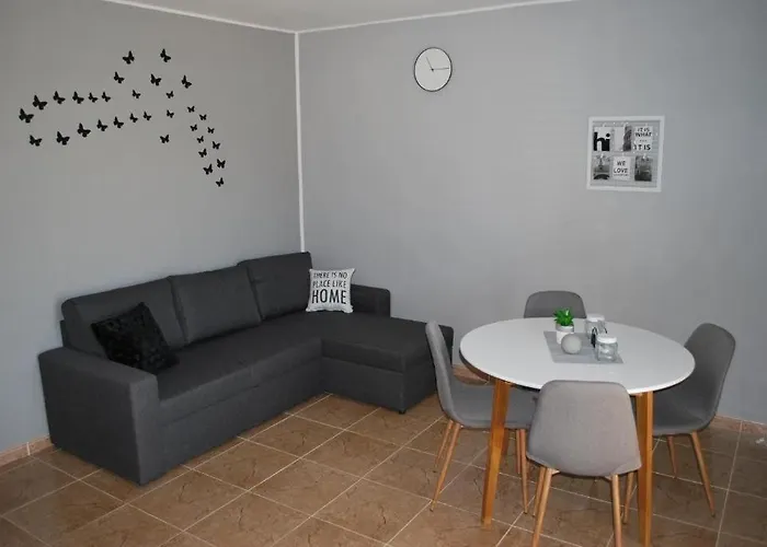 And By The Sea - 24083 Gasthuis 3*